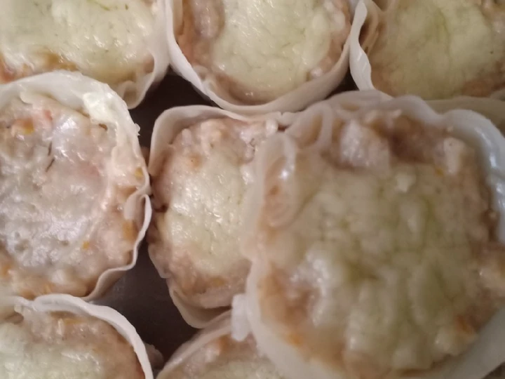 Cara Simple Menyiapkan Resep  Dimsum Ayam Udang mozarella yang Lezat Sekali, Enak