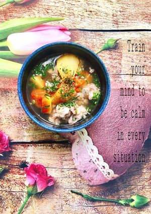 Hình của món Canh Đu Đủ Hầm Xương Đuôi Heo.