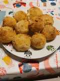 Crocchette di patate con cuore filante cotte in friggitrice ad aria