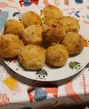 Crocchette di patate con cuore filante cotte in friggitrice ad aria