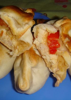 Una foto de Empanadas de pollo
