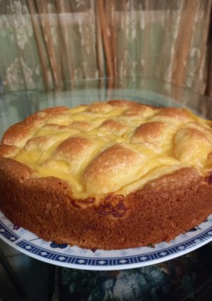 Una foto de Torta con crema pastelera