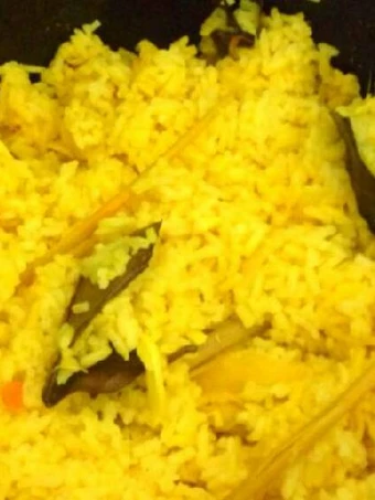 Cara Sederhana Menyiapkan Resep  Nasi kuning sangat simpel yang Menggugah Selera, Bisa Manjain Lidah