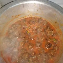 Meatballs in tomato sauce A picture of Meatballs in tomato sauce.