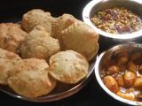 কড়াই শুটির লুচি (Koraishutir Luchi Recipe In Bengali)