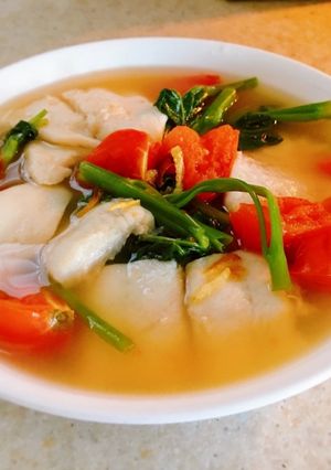 Hình của món Canh chua rau muống cá basa.