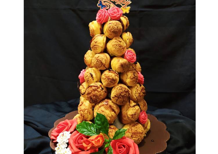 Croquembouche