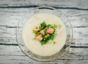 Hình của món Cháo cá hồi đậu xanh.