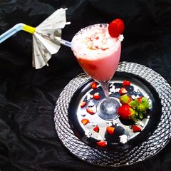 A picture of Strawberry Colada.