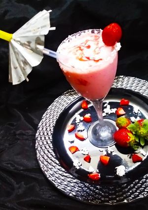 A picture of Strawberry Colada.