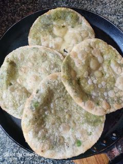 মটরশুঁটির কচুরি (matarshutir kachori recipe in Bengali) রেসিপির প্রধান ছবি