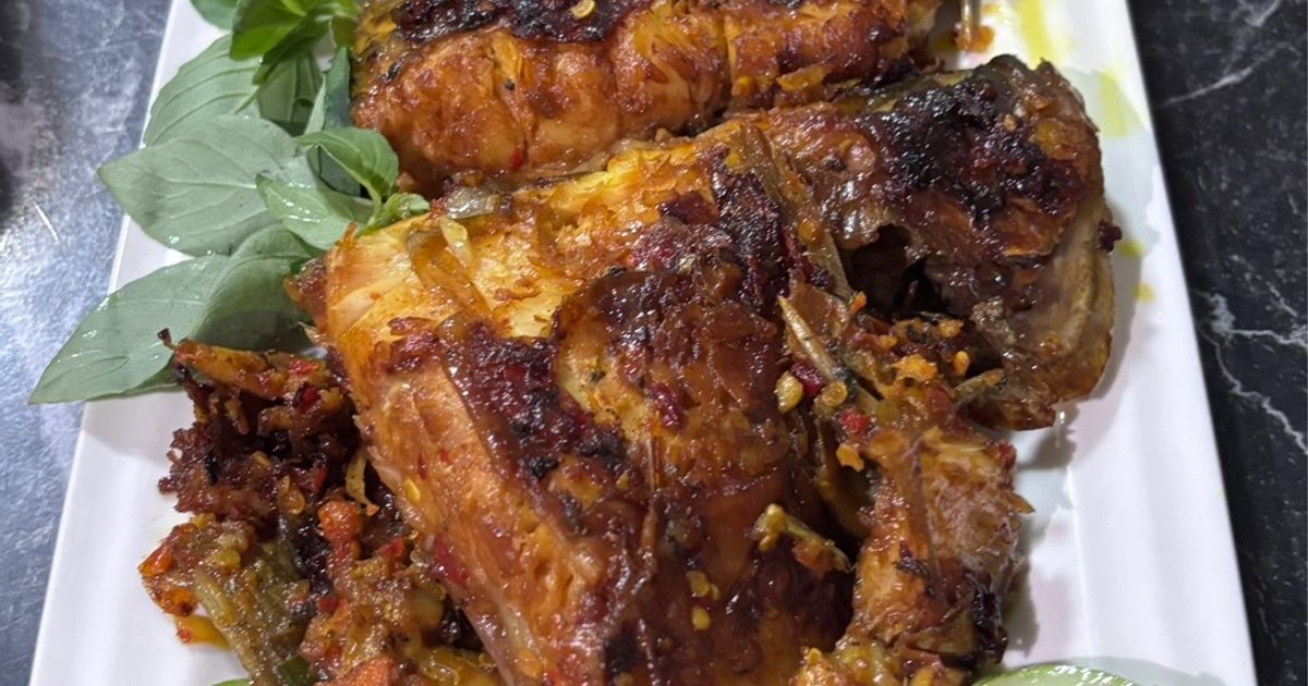 Ikan Gurame Bakar
