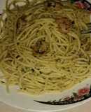 Spaguetti con camarones y ajo