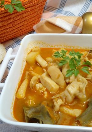 Foto principal de Guiso de sepia con patatas