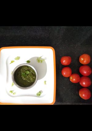 A picture of Coriander tomato chutney.