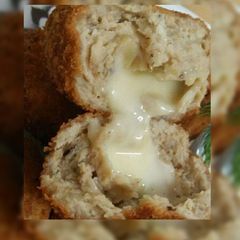 A picture of Potato chicken cheese balls.