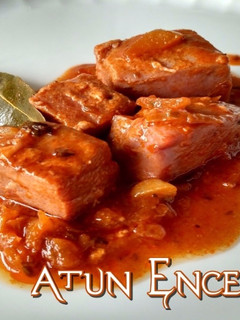 Una foto de Atún encebollado