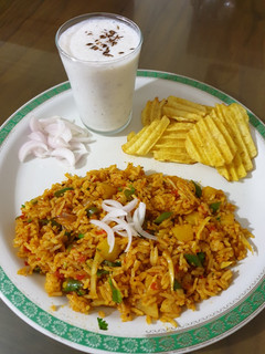 A picture of Tawa pulao.
