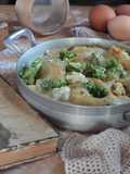 CONCHIGLIONI al forno CON BROCCOLI E BALSAMELLA