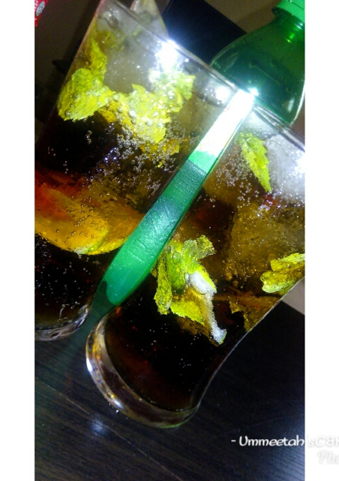 A picture of Coke-ade.