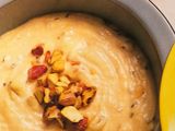 Salsa de quesos y pistache