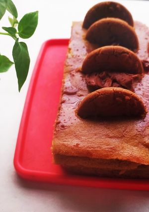 नो ओव्हन चॉकलेट केक (no oven chocolate cake recipe in marathi) रेसिपी चे मुख्य फोटो