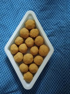 મગસ (Magas Recipe In Gujarati) રેસીપી મુખ્ય ફોટો