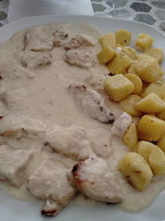 Una foto de Pollo en salsa de queso Thermomix