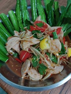 รูปของ ส้มตำปลาร้าหมูยอ