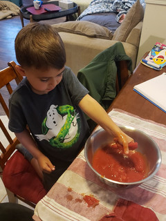 A picture of Tomato Sauce.