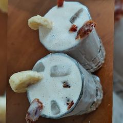 A picture of Red Banana Milkshake.