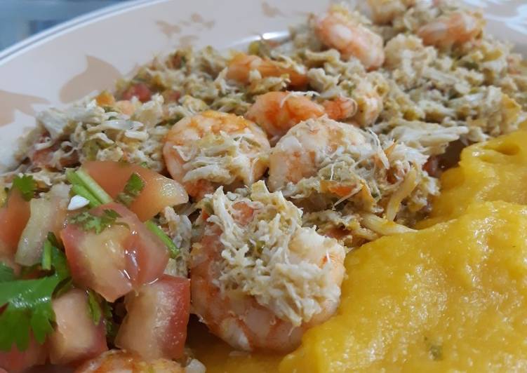 Moqueca de Siri Catado com Camarão - Tudogosreceitas