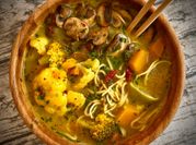 Una foto de curry japones