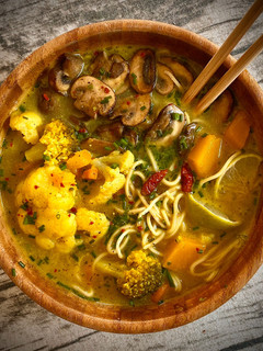 Foto principal de Vegan Coconut Curry Ramen
