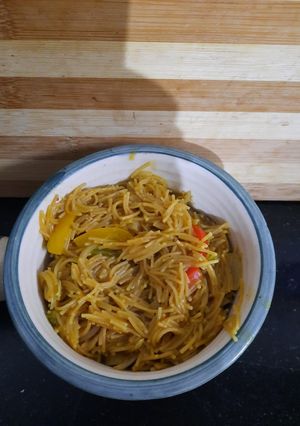 A picture of Vegetable Sewaiyan.