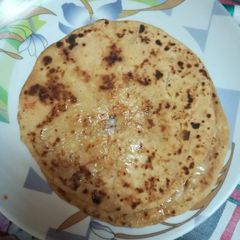 A picture of Mooli ka paratha.