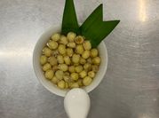 Hình ảnh của chè hạt sen lá dứa
