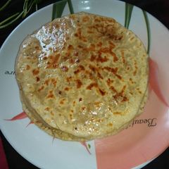 Puran poli A picture of Puran poli.