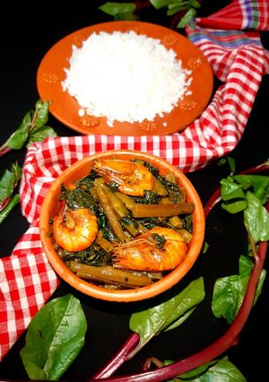 চিংড়ি দিয়ে পুঁইশাক রেসিপির প্রধান ছবি