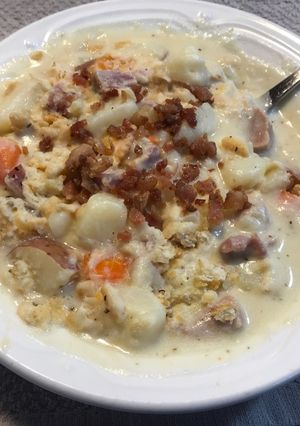 A picture of Potato Soup (made with ham and cheese).