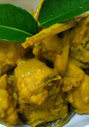 Foto resep Ayam ungkep bumbu kunyit siap goreng