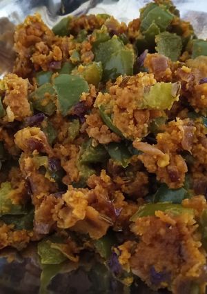 A picture of बेसन शिमला मिर्च के सब्ज़ी (Besan Shimla Mirch Ki Sabzi Recipe in Hindi).