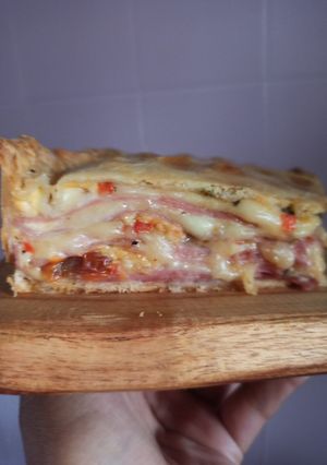 Una foto de Pastel de jamón y queso