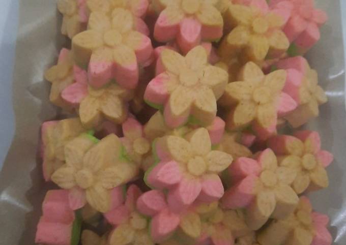 Standar Resep  bikin Bolu air kukus ekonomis yang enak