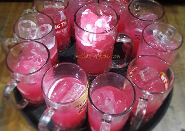 Langkah membuat Es Kelapa KW Pinky 🍹 mantap