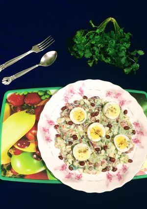 A picture of Crunchy Egg Salad.