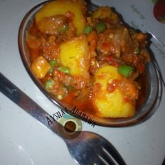 A picture of Leftovers (Potatoes in stew).