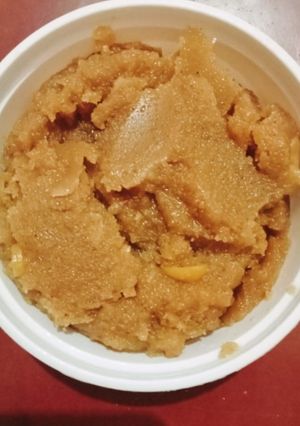सूजी का हलवा (sooji ka halwa recipe in Hindi) रेसिपी मुख्य फोटो