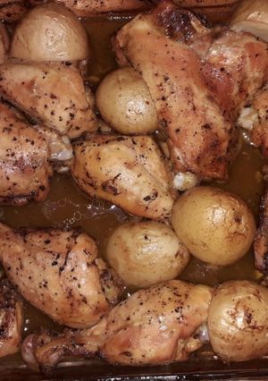 Una foto de Pollo al horno con mucho sabor