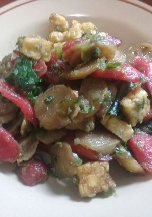 Foto resep Tempe, sosis, baso cabe ijo